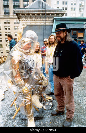 Dodici scimmie Bruce Willis, il regista Terry Gilliam data: 1995 Foto Stock