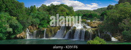 Parco nazionale del fiume krka cascata in Croazia Foto Stock