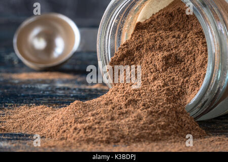 Contenitori per spezie Foto stock - Alamy