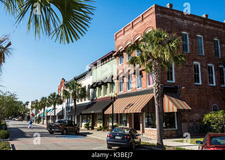 Georgia,Brunswick,Old Town Historic District,Newcastle Street,negozi,edifici,visitatori viaggio viaggio turistico turismo punto di riferimento cultura Foto Stock