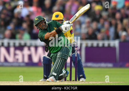 Nottinghamshire's Samit Patel colpisce un sei durante la NatWest T20 Blast Finals giorno a Edgbaston, Birmingham. Foto Stock