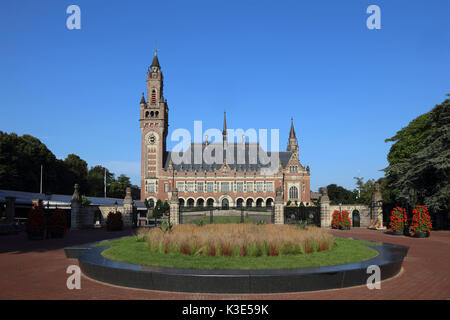 Paesi Bassi, l'Aia, Palazzo della Pace, Vredespaleis Foto Stock