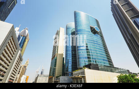 Sheikh Zayed road a Dubai Foto Stock