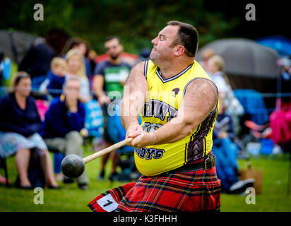 Peebles, Scozia UK 2 settembre 2017. Peebles Highland Games, il più grande "highland' giochi in confini scozzesi ha avuto luogo a Peebles su ECCETTO PONTI Foto Stock