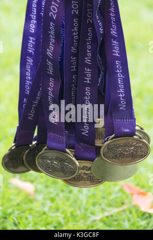 Northampton, Regno Unito. Il 3 settembre, 2017. Northampton Mezza Maratona da Northampton Guildhall di Delapre Country Park. Parco. Credito: PATRICK ANTHONISZ/Alamy Live News Foto Stock