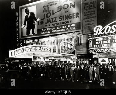 Premiere per il primo lungometraggio sincronizzato film sonoro, la cantante jazz [US 1927], a Warners Theatre di New York City Data: 6 ottobre 1927 Foto Stock