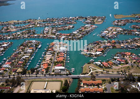 Vista aerea di Raby Bay, Cleveland, Brisbane, Australia Foto Stock