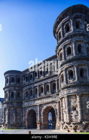 In Germania, in Renania Palatinato, della Mosella, Trier Porta Nigra Foto Stock