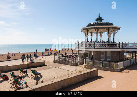 Inghilterra, East Sussex, Brighton Seafront Bandstand Foto Stock