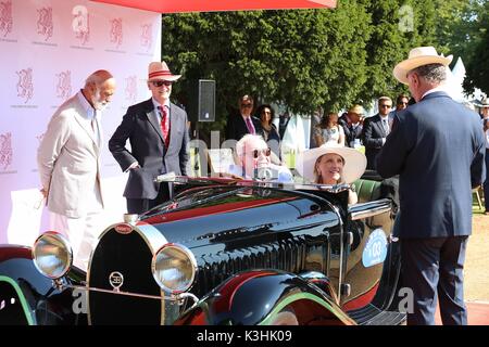 Il principe Michael di Kent hosting Concours di eleganza a Hampton Court Palace Foto Stock