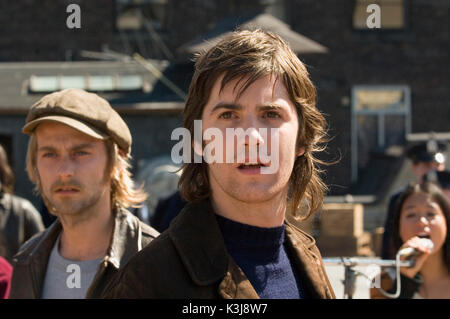 ACROSS THE UNIVERSE Jim Sturgess, Joe Anderson data: 2007 Foto Stock