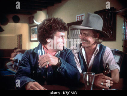 STARSKY E HUTCH alias STARSKY e HUTCH PAUL MICHAEL GLASER nel ruolo di Det. Starsky, DAVID SOUL interpreta Det. HUTCH STARSKY E HUTCH Foto Stock