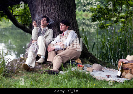 BRIDESHEAD REVISITED BEN WHISHAW come Sebastian Flyte, Matthew Goode come Charles Ryder Brideshead Revisited data: 2008 Foto Stock