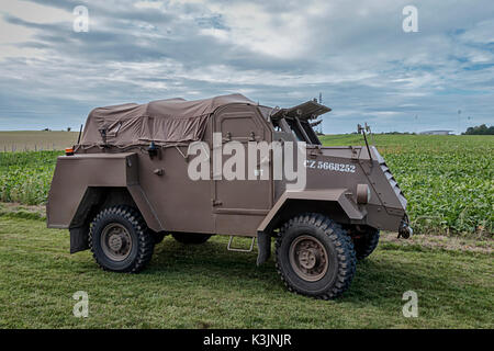 Chevrolet ct15 esercito veicolo al Canadian War Cemetery in dieppe, Normandia, Francia. Foto Stock