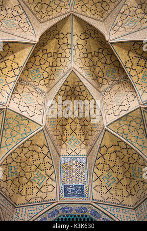 Iran, Central Iran, Esfahan, Moschea Jameh, dettaglio interni Foto Stock