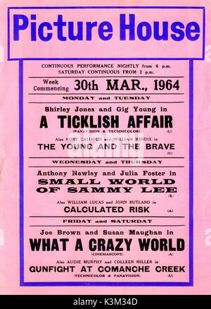 PICTURE HOUSE CINEMA BILL POSTER PUBLICITY /foglio pubblicitario Settimana che inizia il 30 marzo 1964 UN AFFARE TICKLISH GIOVANI E BRAVE piccolo mondo di Sammy Lee rischio calcolato che cosa un pazzo mondo GUNFIGHT IN COMANCHE CREEK PICTURE HOUSE CINEMA BILL POSTER PUBLICITY /foglio pubblicitario Settimana che inizia il 30 marzo 1964 UN AFFARE TICKLISH GIOVANI E BRAVE piccolo mondo di Sammy Lee rischio calcolato che cosa un pazzo mondo GUNFIGHT IN COMANCHE CREEK Foto Stock