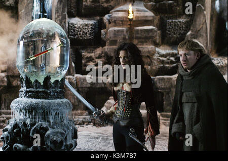 VAN HELSING Kate Beckinsale, David Wenham data: 2004 Foto Stock