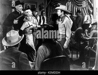 GUNPOINT [US 1966] MORGAN WOODWARD, JOAN STALEY, AUDIE MURPHY data: 1966 Foto Stock