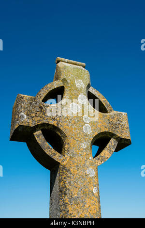 Old Kilcullen (Cill Chuilinn), nella contea di Kildare, provincia di Leinster, Irlanda, Europa. Alta Croce nel vecchio cimitero storico. Foto Stock