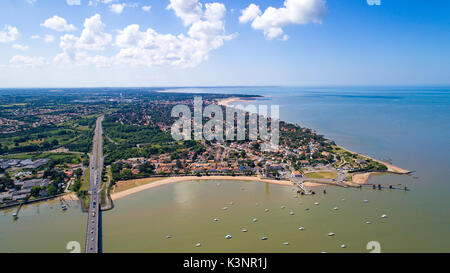 Una veduta aerea di Saint Brevin Les Pins in Loire Atlantique Foto Stock