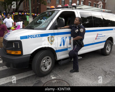 Brooklyn, Stati Uniti d'America. Il 2 settembre, 2017. Il cinquantesimo Caraibi annuale Junior Carnival di Brooklyn, NY, STATI UNITI D'AMERICA. Foto Stock