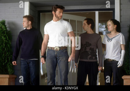 X2 [può / US 2003] aka X-Men 2 [L-R] Shawn Ashmore come uomo di ghiaccio, Hugh Jackman come Wolverine, AARON STANFORD come Pyro, ANNA PAQUIN come Rogue data: 2003 Foto Stock