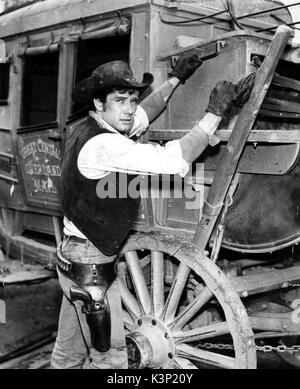 LARAMIE [US serie TV 1959 - 1963] ROBERT FULLER data: 1963 Foto Stock