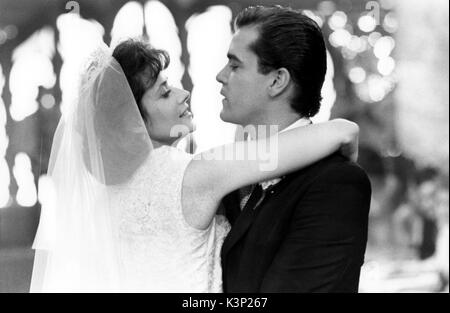 GOODFELLAS [US 1993] LORRAINE BRACCO, Ray Liotta come Henry Hill data: 1993 Foto Stock