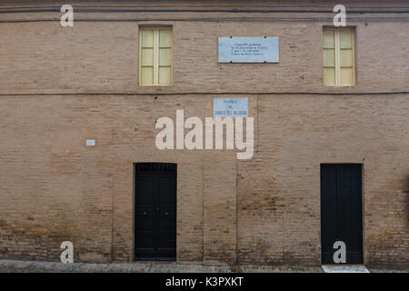 Dettaglio della casa di Silvia noto per le poesie di Giacomo Leopardi Recanati Provincia di Macerata Marche Italia Europa Foto Stock