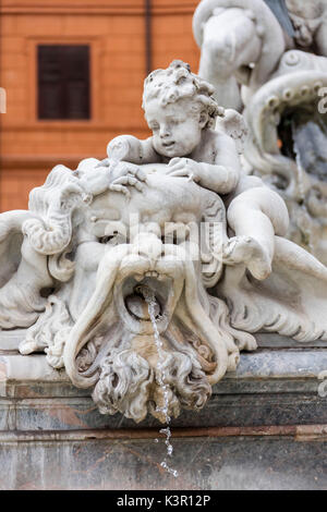 I dettagli delle statue della fontana di Nettuno si trova sul lato nord di Piazza Navona Roma Lazio Italia Europa Foto Stock