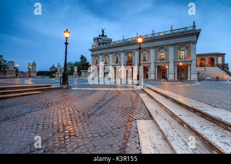 La piazza del Campidoglio dove divinità romana sono stati apprezzati e oggi sede del governo Roma Lazio Italia Europa Foto Stock