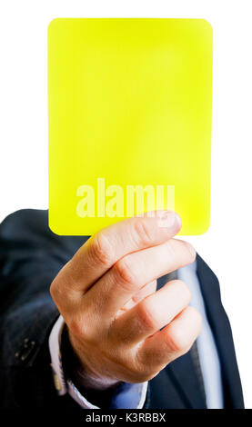 Imprenditore che mostra un cartellino giallo Foto Stock
