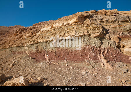 Geologia strati nelle montagne di Eilat Foto Stock