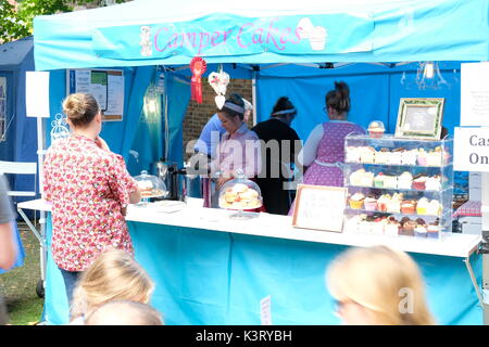 Nantwich, Cheshire, Food Festival, formaggio, bevande, annuale, città del mercato, edifici in bianco e nero, Elizabethan, Old, Storia, storico, presto. Foto Stock