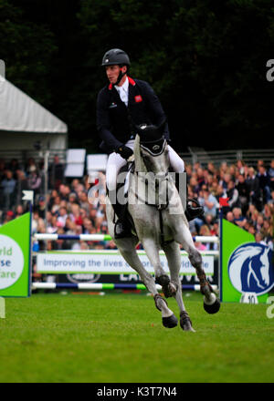 Il 3 settembre 2017. Oliver Townend (GBR) riding Ballaghmor Class vince il 2017 Land Rover Burghley Horse Trials, Stamford, Regno Unito. Jonathan Clarke/Alamy Live News Foto Stock