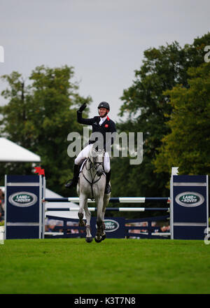 Il 3 settembre 2017. Oliver Townend (GBR) riding Ballaghmor Class vince il 2017 Land Rover Burghley Horse Trials, Stamford, Regno Unito. Jonathan Clarke/Alamy Live News Foto Stock