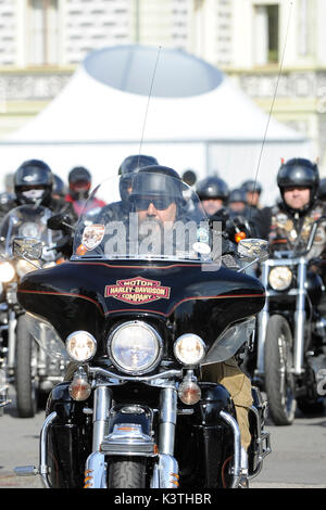 Praga, Repubblica Ceca. 02Sep, 2017. Motociclisti frequentare il grazioso ride durante la 4a Praga Harley Days a Praga, nella Repubblica Ceca il 2 settembre 2017. Credito: Ondrej Deml/CTK foto/Alamy Live News Foto Stock