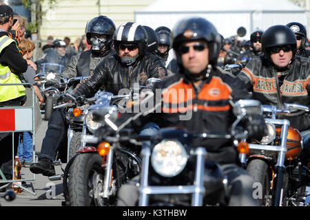 Praga, Repubblica Ceca. 02Sep, 2017. Motociclisti frequentare il grazioso ride durante la 4a Praga Harley Days a Praga, nella Repubblica Ceca il 2 settembre 2017. Credito: Ondrej Deml/CTK foto/Alamy Live News Foto Stock