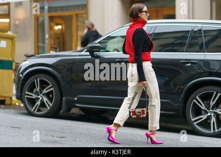 Stoccolma, Svezia. 31 Agosto, 2017. Lena Lademann ponendo al di fuori della pista Totême visualizza durante la Stockholm Fashion Week - Agosto 31, 2017 - Foto: Pista Manhattan/Grazia Lunn ***per solo uso editoriale*** | in tutto il mondo di utilizzo/dpa/Alamy Live News Foto Stock