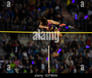 Katerina Stefanidi in azione polevault durante la IAAF Diamond League a King Baudouin Stadium Bruxelles Belgio il 01 settembre 2017 Graham / GlennSports Foto Stock