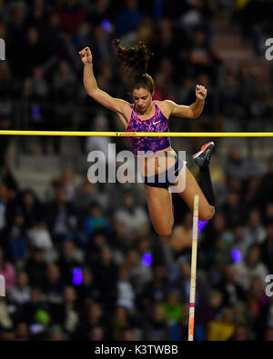 Katerina Stefanidi in azione polevault durante la IAAF Diamond League a King Baudouin Stadium Bruxelles Belgio il 01 settembre 2017 Graham / GlennSports Foto Stock