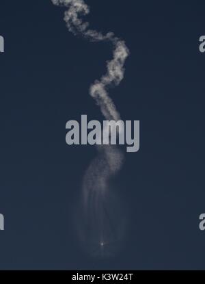 Il Soyuz MS-05 lanci spaziali per la NASA Stazione Spaziale Internazionale per la spedizione 52 presso il cosmodromo di Baikonur Luglio 28, 2017 di Baikonur in Kazakhstan. (Foto di Joel Kowsky via Planetpix) Foto Stock