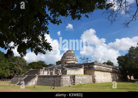 El Caracolo Observatory tempio, Chichen Itza sito archeologico, Yucatan, Messico. Foto Stock