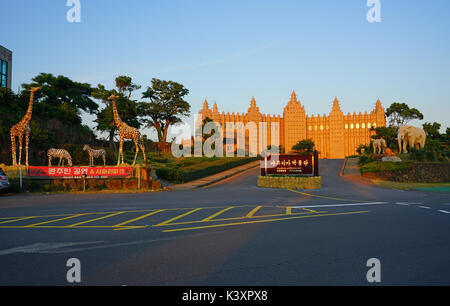 Il museo di arte africana situato in seogwipo su Jeju Island in jeju speciale provincia amministrativa della Corea del Sud Foto Stock