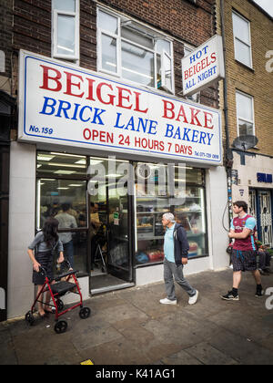 Beigel Bake - 24 ore o beigel bagel shop on Brick Lane nell'East End di Londra Foto Stock