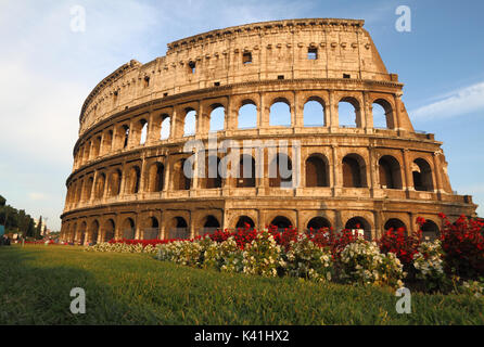 Il Colosseo a Roma, Italia Foto Stock