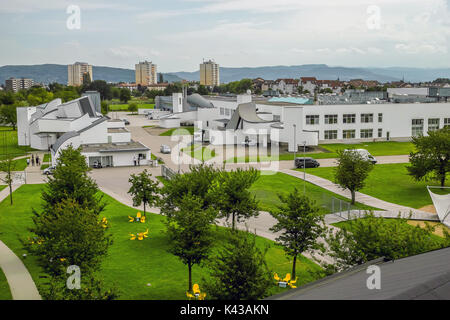 Composto Vitra di Weil am Rhein, Germania. Gli edifici sono progettati dai più famosi architetti del mondo. Foto Stock