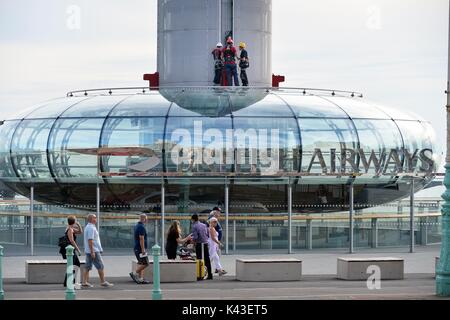 La British Airways i360 Brighton è stata chiusa per riparazioni a seguito di una serie di guasti . Credit:Terry Applin Foto Stock