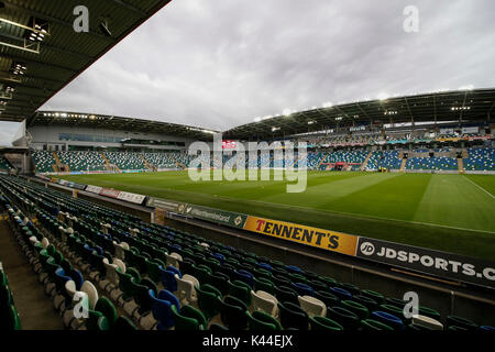 Belfast, Irlanda del Nord. 04 Sep, 2017. Una vista generale di Windsor Park prima della Coppa del Mondo FIFA 2018 qualifica del gruppo C match tra Irlanda del Nord e Repubblica ceca a Windsor Park il 4 settembre 2017 a Belfast, Irlanda del Nord. (Foto di Daniel Chesterton/phcimages.com) Credit: Immagini di PHC/Alamy Live News Foto Stock