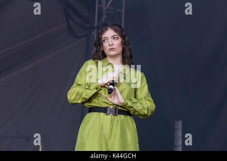 Vancouver, Canada. 03Sep, 2017. Vancouver, Canada. 3 Sep, 2017. Nuova Zelanda il cantante-cantautore lorde effettuando al iHeartRadio palla spiaggia presso l'Anfiteatro PNE in Vancouver, BC, Canada. Credito: Jamie Taylor/Alamy Live News. Foto Stock